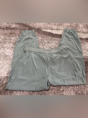 HAYA Training Joggers - Matcha Green
